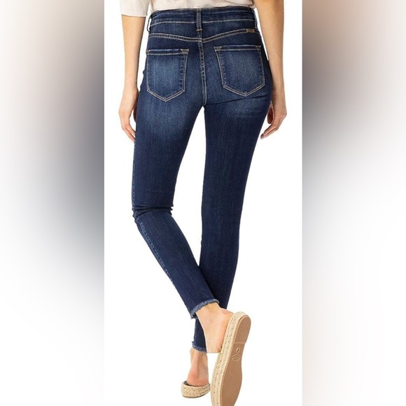 Kancan Mid Rise Frayed Hem Ankle Skinny Jeans - 25 x 27 - Picture 2 of 12